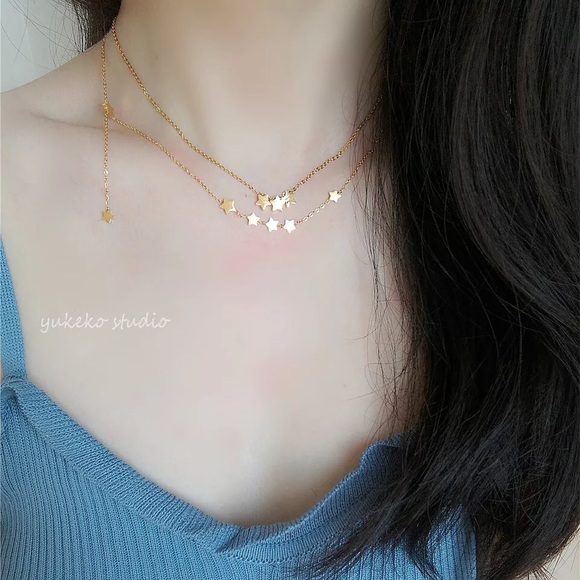 Urban Outfitters Jewelry - 9 Stars Necklace